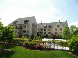 http://fmlspictures.marketlinx.com/MediaDisplay/87/lr1970087-1.jpg