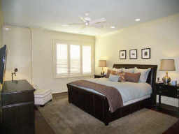 http://fmlspictures.marketlinx.com/MediaDisplay/87/lr1970087-9.jpg