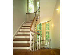 http://fmlspictures.marketlinx.com/MediaDisplay/54/lr1932254-9.jpg