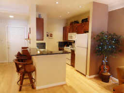 http://fmlspictures.marketlinx.com/MediaDisplay/38/lr2036538-1.jpg