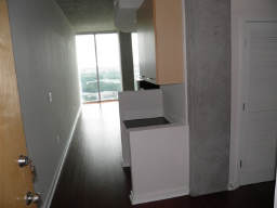 http://fmlspictures.marketlinx.com/MediaDisplay/03/lr2157503-4.jpg