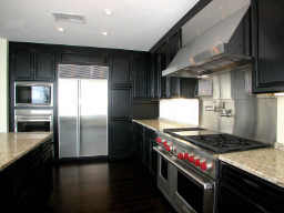 http://fmlspictures.marketlinx.com/MediaDisplay/35/lr1998235-17.jpg