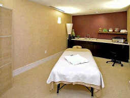 http://fmlspictures.marketlinx.com/MediaDisplay/35/lr1998235-24.jpg