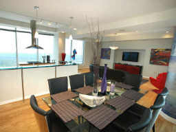 http://fmlspictures.marketlinx.com/MediaDisplay/16/lr1346516-3.jpg