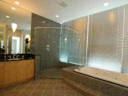 http://fmlspictures.marketlinx.com/MediaDisplay/16/lr1346516-6.jpg