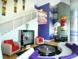 http://fmlspictures.marketlinx.com/MediaDisplay/16/lr1346516-2.jpg