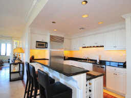 http://fmlspictures.marketlinx.com/MediaDisplay/47/lr1917347-5.jpg